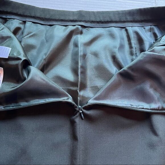 Pendleton Petite Skirt and Jacket set dark green Size 16 Wool padded shoulders - Picture 5 of 15